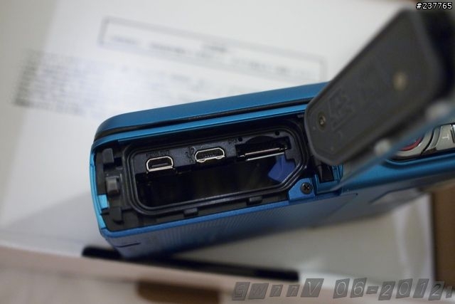 [開箱] SONY HDR-GW77V *BLUE*
