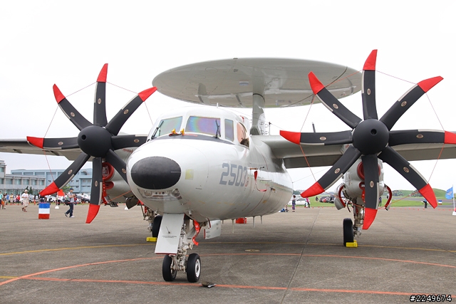 SUV油耗終極挑戰 空軍表演同場加映！