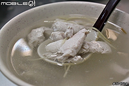 【台南蔡虱目魚專賣(春日路旗艦店)】鮮甜魚肉湯