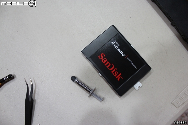 Toshiba L850 I3-2350開箱/4-23補上測試截圖/5-6拆解