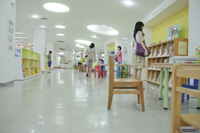 [E-woo趴趴走]小綠和我的書香之旅~