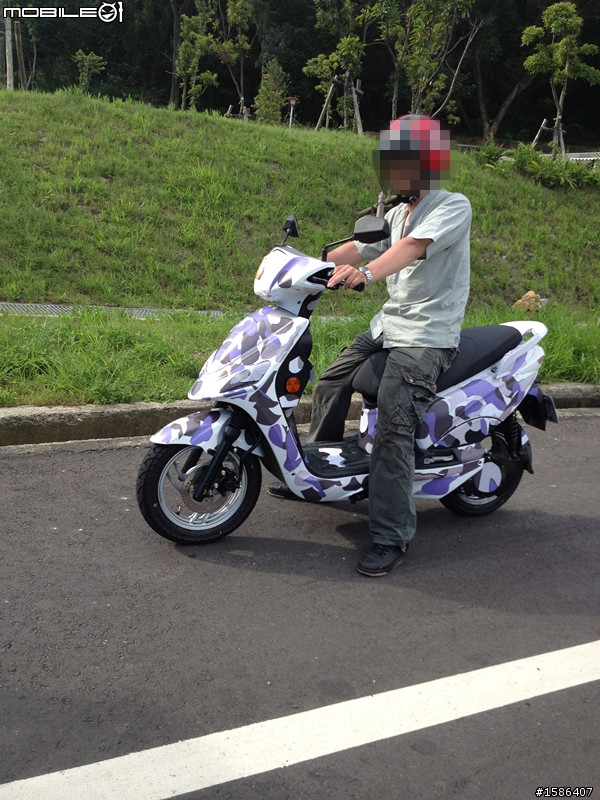 台1縣 巧遇偽裝機車