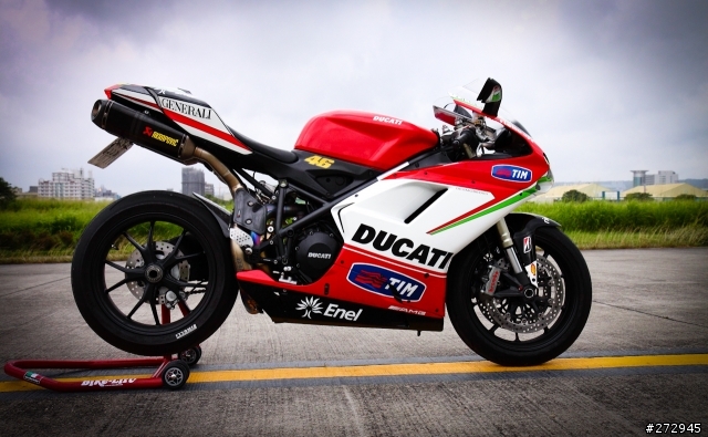 幫開箱分享 - Ducati 848 EVO ROSSI 彩繪版