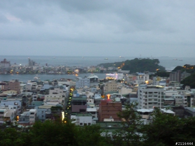 大白LG趴趴走(高雄壽山看夜景篇)