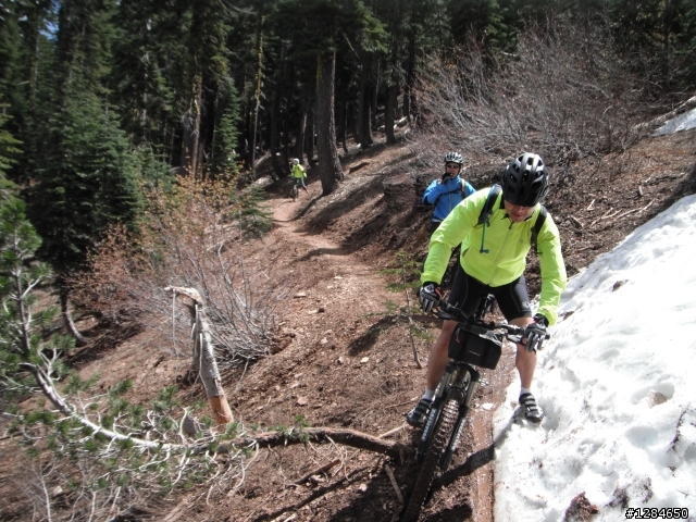 [MTB遊記]  六月殘雪下的超級越野路線 – Downieville downhill