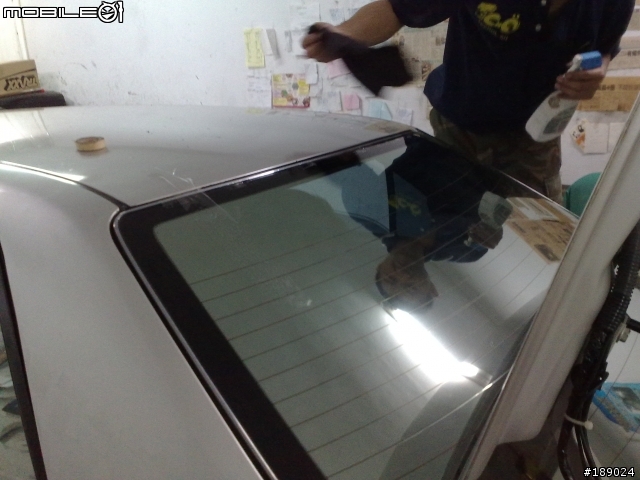 PREMIO~~車外大雨車內漏水維修記