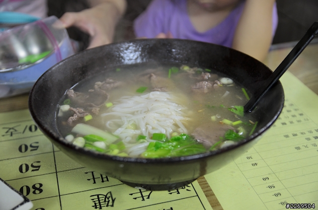 [E-woo趴趴走]小綠陪我和小寶貝逛士東市場~