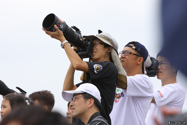 SUV油耗終極挑戰 空軍表演同場加映！