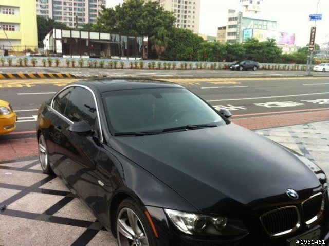 協尋BMW335 （2708-F3) 6/19凌晨在台南市中華東路被偷了
