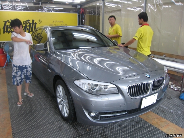 [遲到的小小開箱] 2012 520i Touring - 之遇雨則發溼答答篇