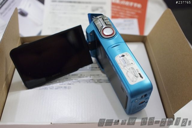 [開箱] SONY HDR-GW77V *BLUE*