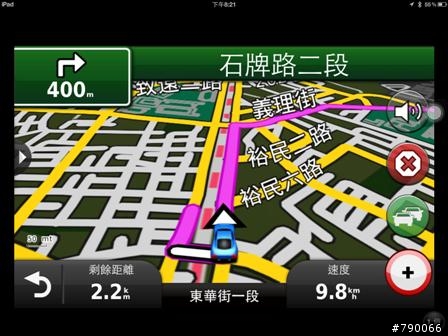 New ipad WiFi版+BluetoothGPS+Garmin StreetPilot Taiwan