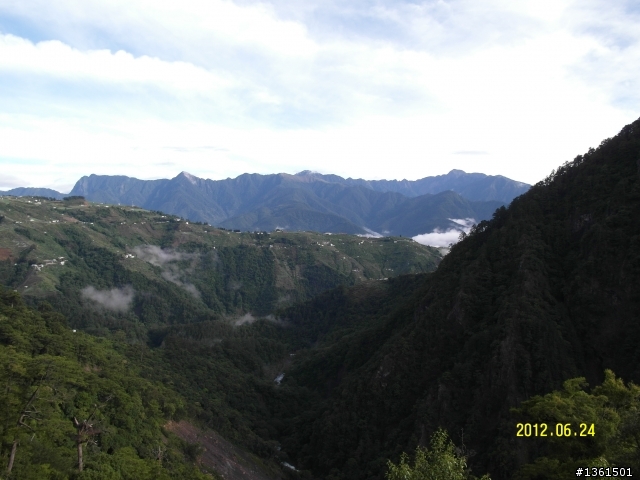認山頭~台8縣某段看的陵線..