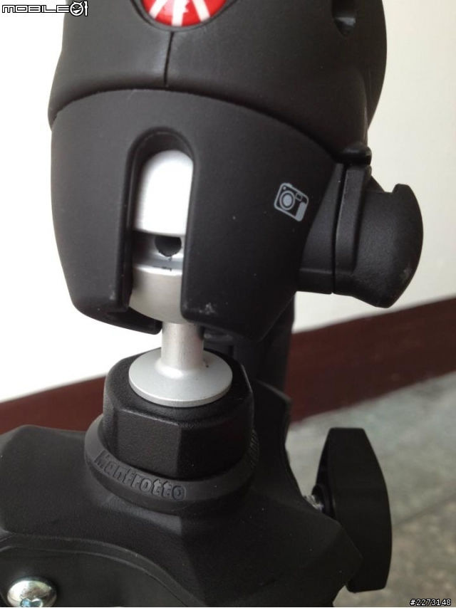 [開箱] 大賣場挖到寶!! Manfrotto 腳架MKC3-H01