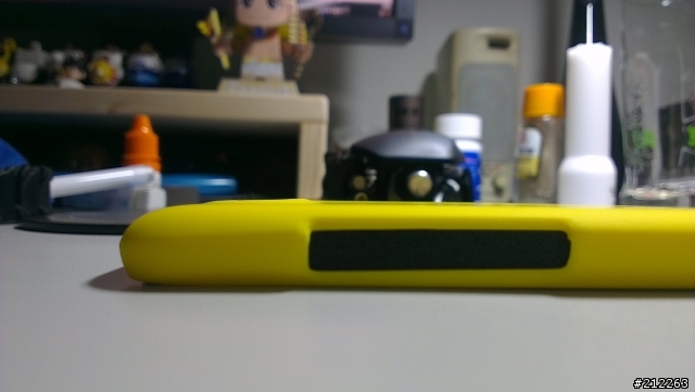 有人用過Dapad出的 ONE X磨砂背蓋嗎? 相機孔突起似乎太低(有圖)