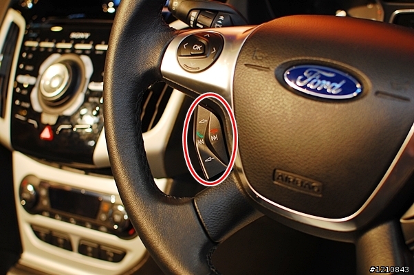 Ford NEW FOCUS MK3全新外觀 及 Ford @ Computex 2012 SYNC系統 分享