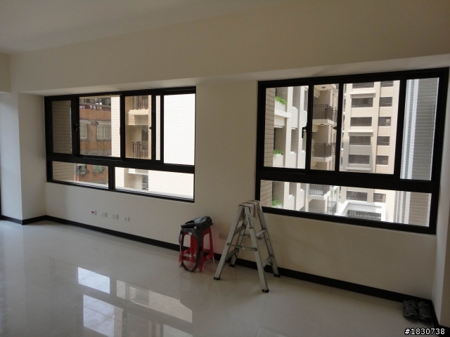 [請益]客廳窗簾請教