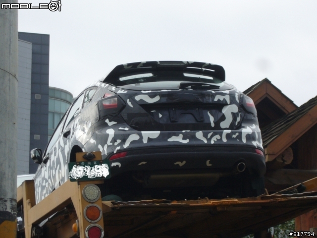 早上看到的為裝車...