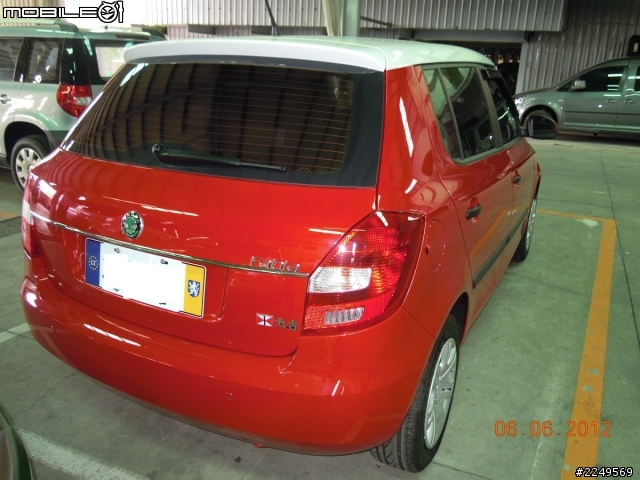 用心也有好車開,交車前開個箱,FABIA 1.6