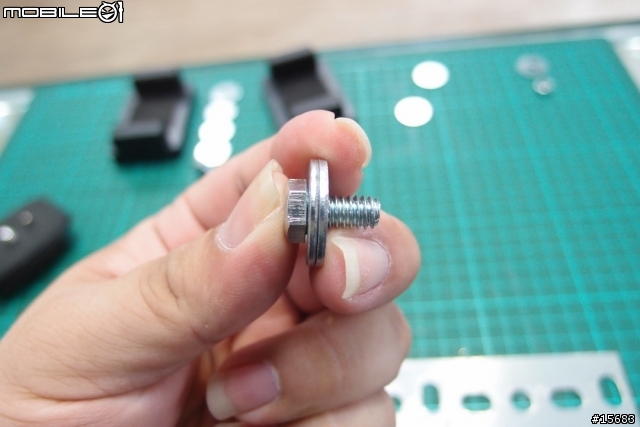 [D.I.Y]攝影怪兵器之黯然消魂雙飛架