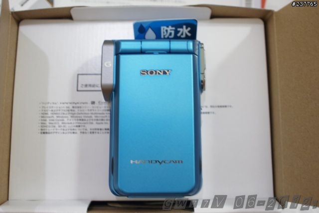 [開箱] SONY HDR-GW77V *BLUE*