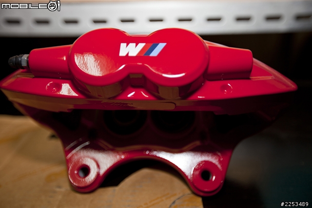 BMW F20 小小開箱文(7/17小小改裝 KW V3 避震器)