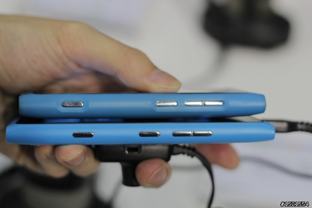 【分享】COMPUTEX 現身!!!! Lumia 900 & Lumia 800