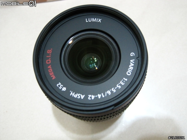 Panasonic GF5 白色 (非專業開箱文)