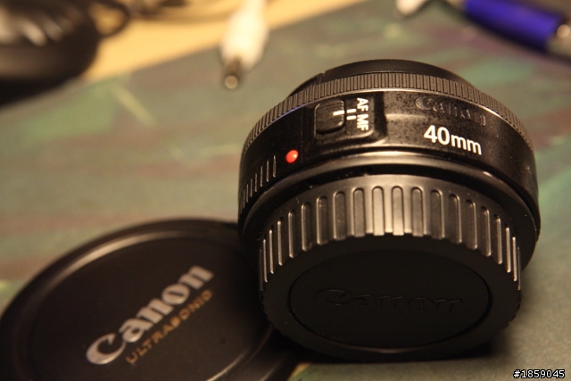 Canon EF 40mm f/2.8 STM 開箱