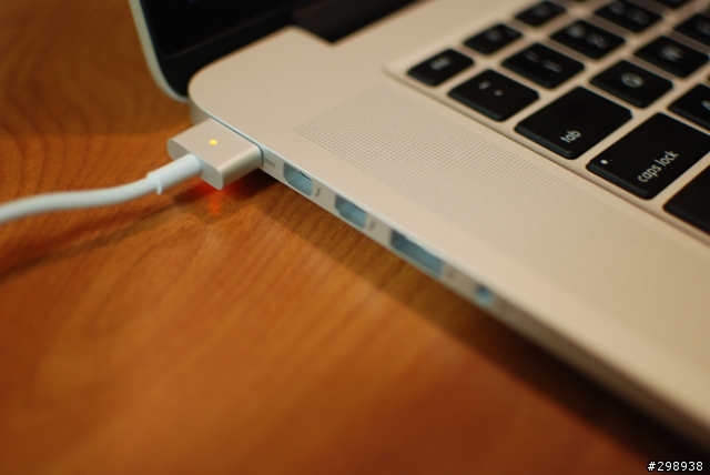 [純分享, 不勸敗] Retina MacBook Pro 2.7Ghz 開箱