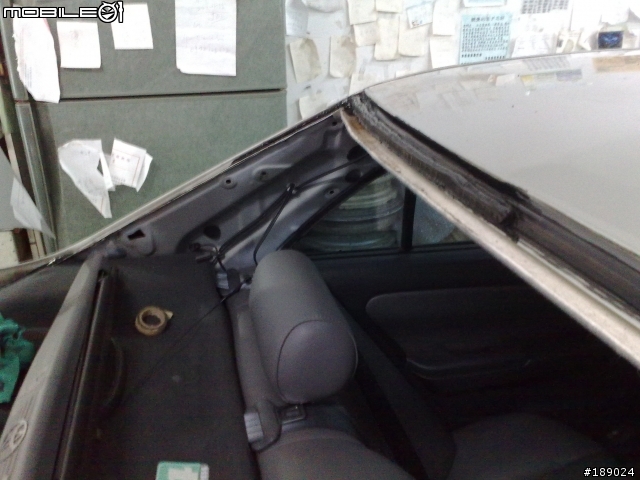PREMIO~~車外大雨車內漏水維修記