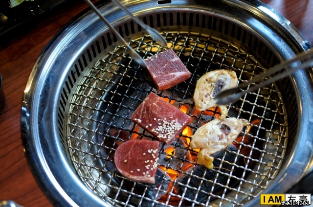 [食記]  烤狀猿日式炭火燒肉 (鳳山。文濱店)