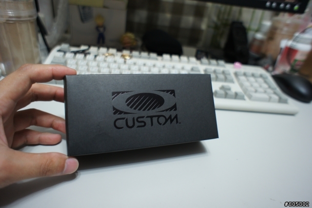 {開箱}奪天書之OAKLEY POLARIZED INMATE + DRIZZLE™ (ASIAN FIT)