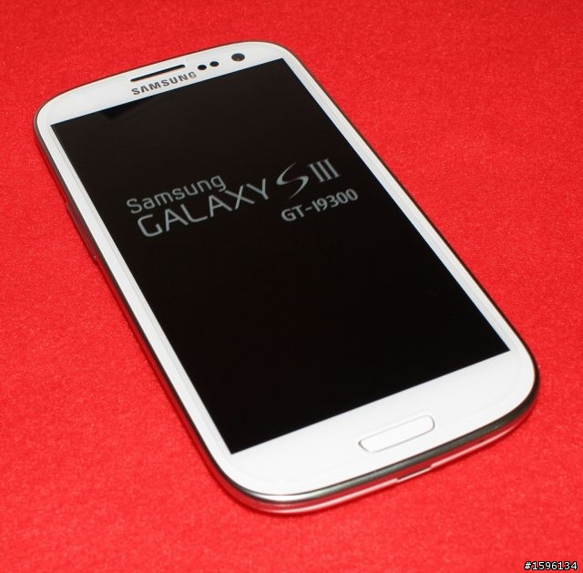 <開箱文>第一隻智慧型手機 Galaxy S3 ~驚"艷"自然 懂得你我~