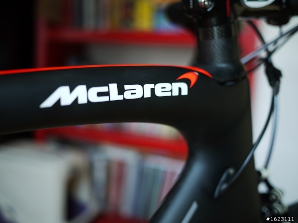 等了八個月終於將S-works McLaren Venge給帶回家了