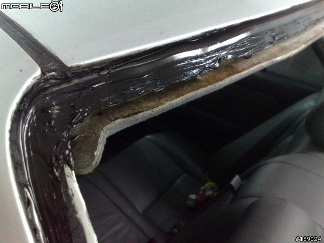 PREMIO~~車外大雨車內漏水維修記