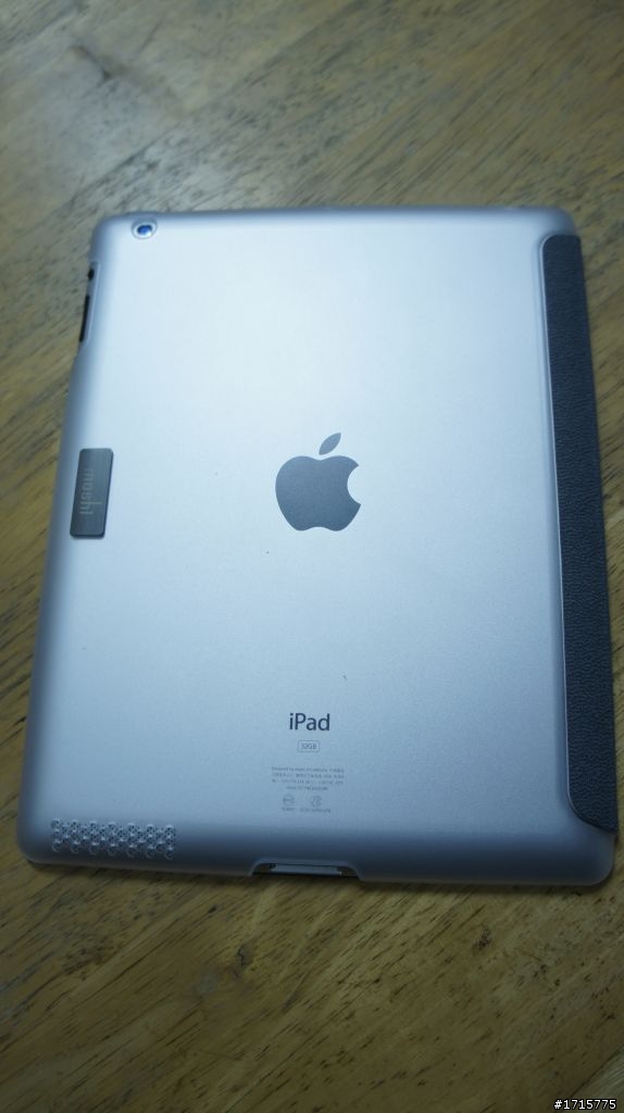 [分享]moshi iGlaze+versacover for The New iPad(**增加cover磁鐵吸力在8樓)