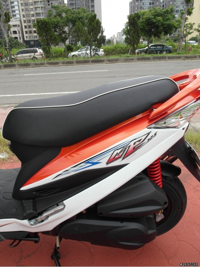 [開箱]KYMCO GP125噴射陶碟