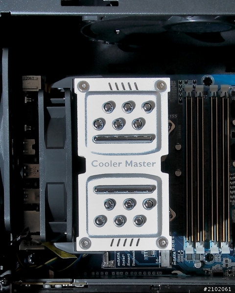 分享究竟CM TPC-812能把超4.3G的3770K+Z77P-D3壓到幾度!?(有轉風扇測試)