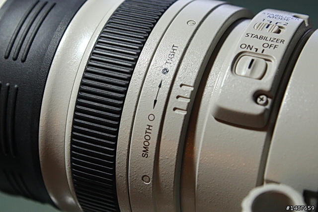 【請教】 Canon EF 100-400mm 的可調阻尼變焦機構