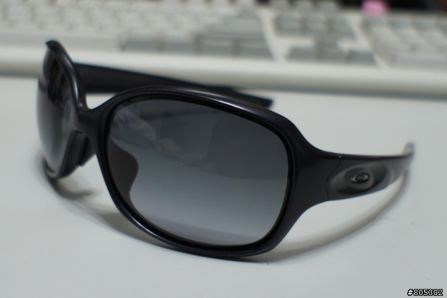 {開箱}奪天書之OAKLEY POLARIZED INMATE + DRIZZLE™ (ASIAN FIT)