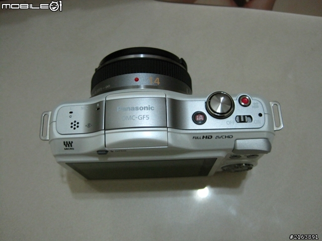 Panasonic GF5 白色 (非專業開箱文)