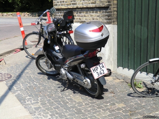 [分享]北歐路上遇到的Motorcycle