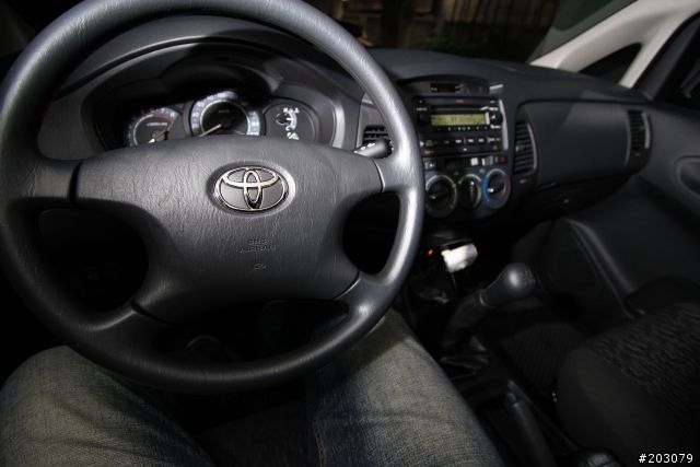 世代交替 & 開箱之 INNOVA 2.0 vs. Zace 1.5