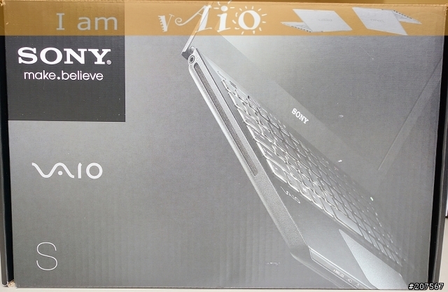 I am Vaio-- 與白色精靈的邂逅-Sony Vaio svs13113FWW
