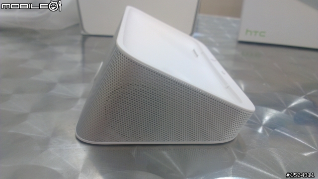 [開箱文] HTC One X 神秘接點 揭密