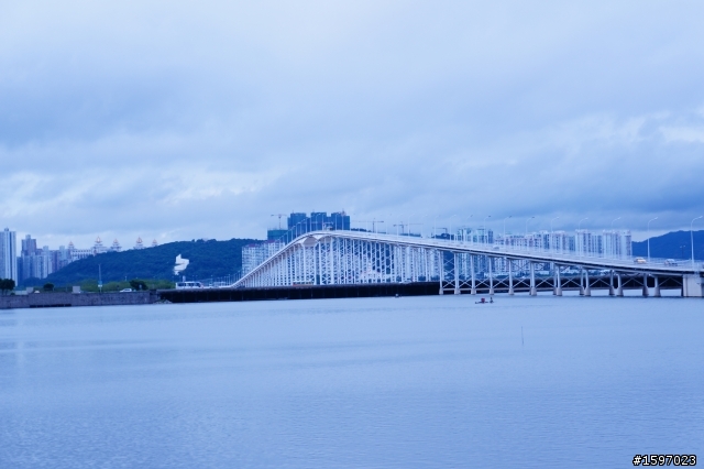 Nex-5n 攝影之旅 摩天大樓(圖多)