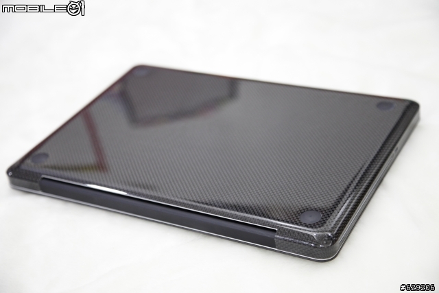 MBP 碳纖維殼