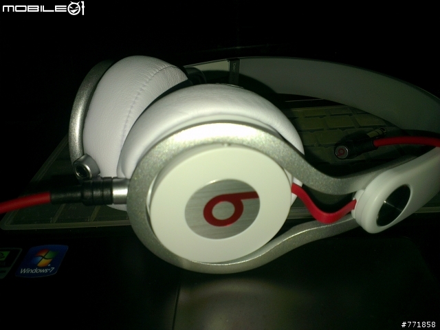 為了one x的beats audio，特地去買個beats mixr耳機來試試...