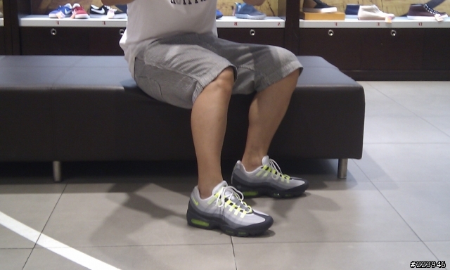 NIKE AIR MAX 95 , 搭配褲子?